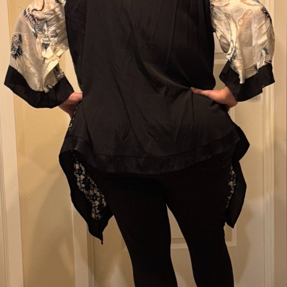 Violet Kay Silk-Blend Crane & Lace Kimono Jacket πποΈ - Picture 11 of 11